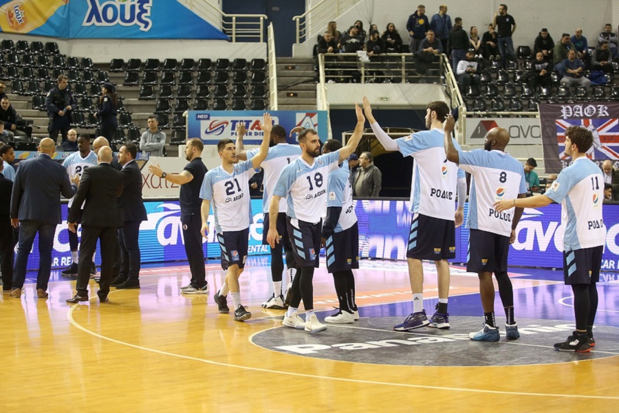 Ο Κολοσσός με τα μάτια του Άρη