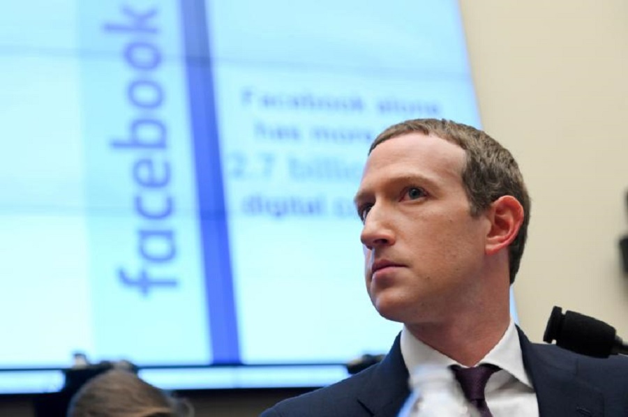 Ο ιδρυτής του facebook δηλώνει: «Έρχονται αλλαγές που θα τσαντίσουν πολλούς»