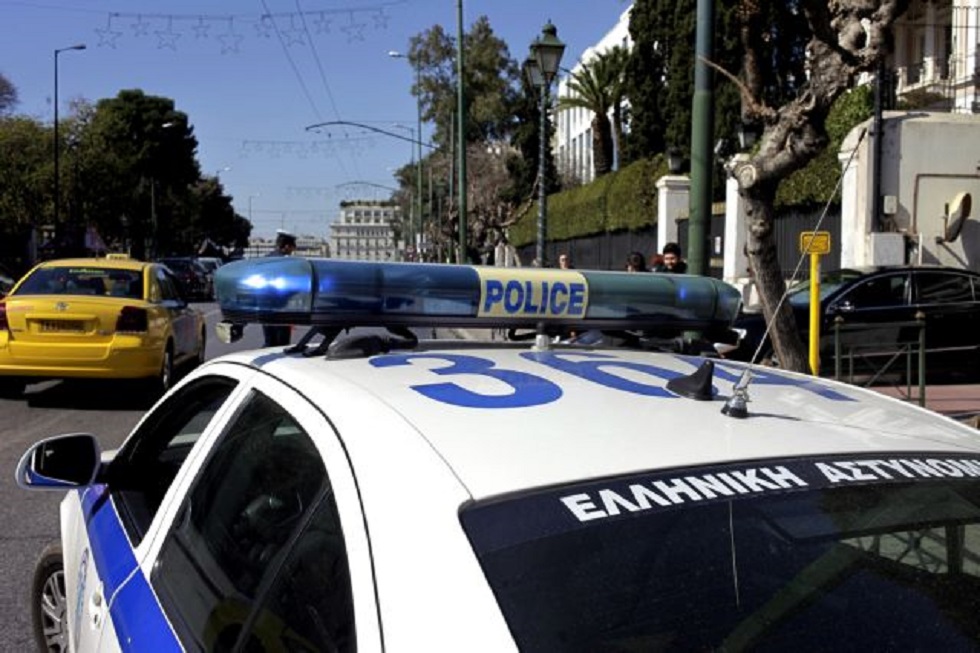 Νέο άγριο έγκλημα στην Κρήτη : Άνδρας πυροβόλησε πατέρα και γιο
