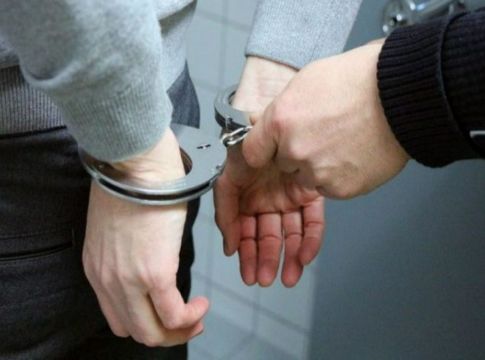 Θεσσαλονίκη: Συνελήφθη 54χρονη με 3.000 λαθραία πακέτα τσιγάρα στην Ξηροκρήνη