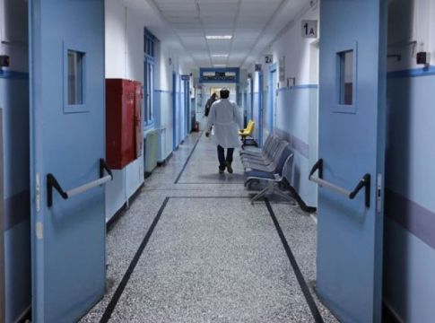 Κοροναϊός : «Πάτησαν» Αθήνα οι Έλληνες από την Ουχάν – Μπαίνουν σε καραντίνα