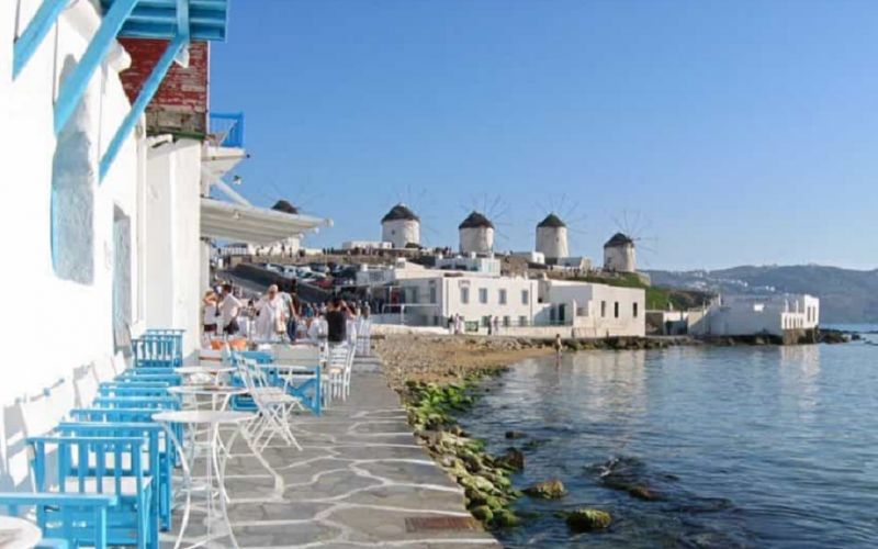 Τρόμος στη Μύκονο: Τον δολοφόνησαν και επέστρεψε ως… βρυκόλακας