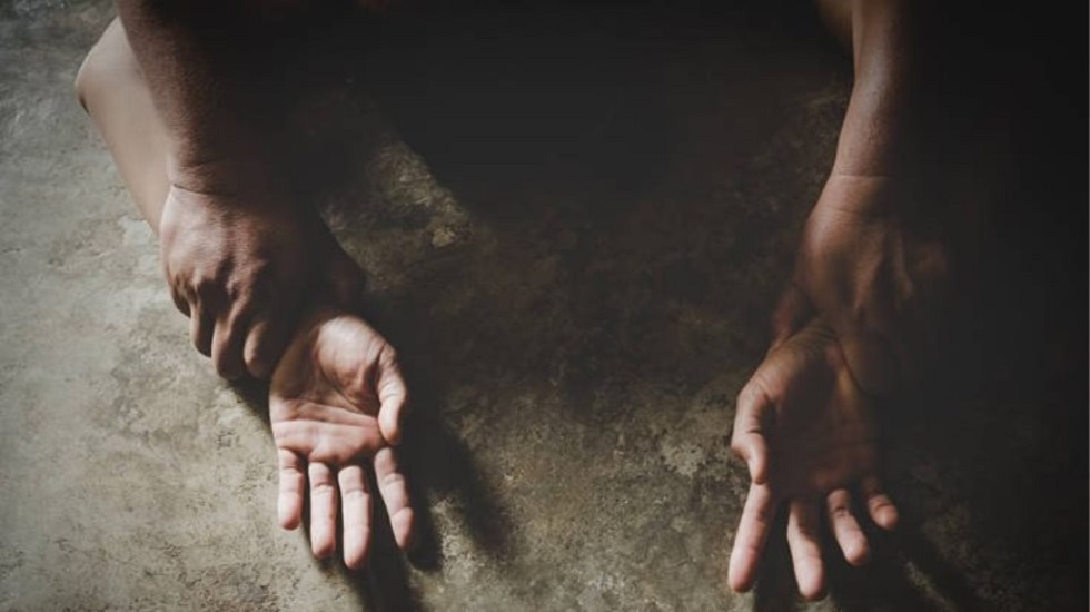 Απίστευτη υπόθεση εκβιασμού στο Αγρίνιο: 18χρονος εκβίαζε 14χρονο