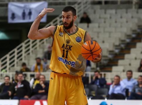 Γιάνκοβιτς: «Ανεβασμένη ψυχολογία μετά το Κύπελλο, τώρα περισσότερη συγκέντρωση»