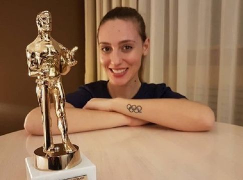 Κορακάκη: «Το φετινό Πάσχα μας βρίσκει μέσα, για να είμαστε όλοι μαζί του χρόνου»