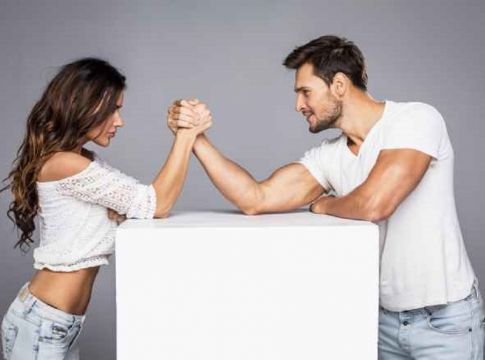 Σου “τη σπάει” η σχέση σου; Ίσως δεν θα έπρεπε! Διάβασε το ζώδιό σου και κρίνε!