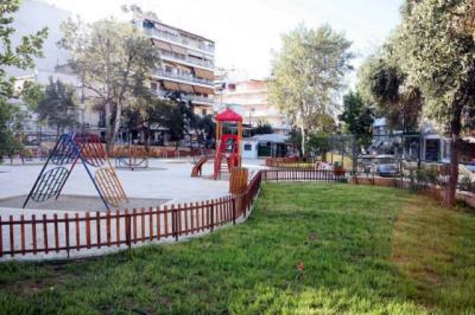 Χειρουργήθηκε η 13χρονη που έπεσε από κούνια στην Καβάλα – Συγκρατημένα αισιόδοξοι οι γιατροί