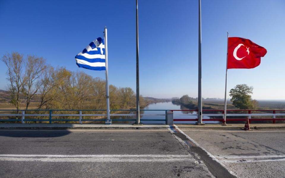 Κορωνοϊός : Η Τουρκία κλείνει τα χερσαία της σύνορα με Ελλάδα και Βουλγαρία