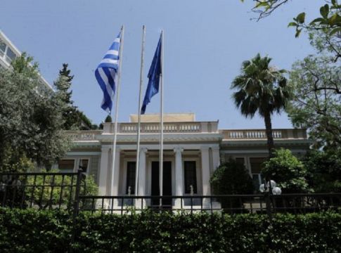 Κορωνοϊός: Τέλος οι πτήσεις από και προς Ιταλία – Νέα μέτρα από την κυβέρνηση