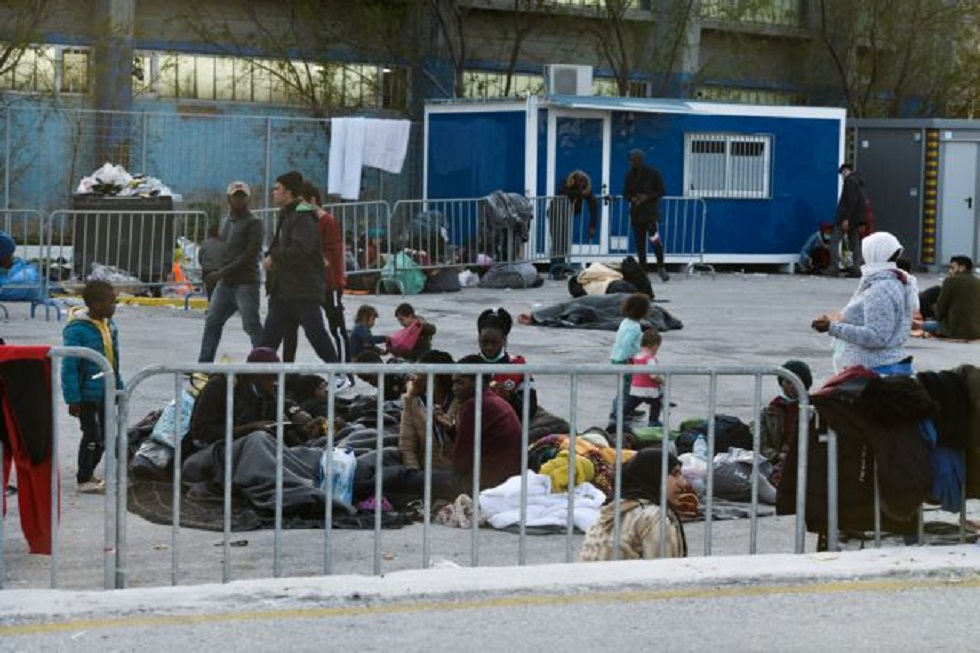 Στη Λέσβο το αρματαγωγό «Ρόδος» για φιλοξενία προσφύγων και μεταναστών