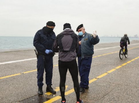 Πλήρωσαν το τζόγκινγκ 150 ευρώ!!!!!