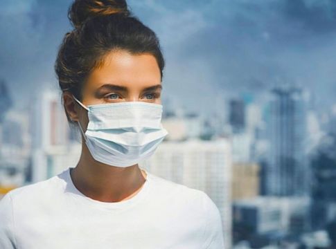 Προστατευτική μάσκα: Η χρήση της από τις επιδημίες πανώλης του Μεσαίωνα μέχρι την Covid-19