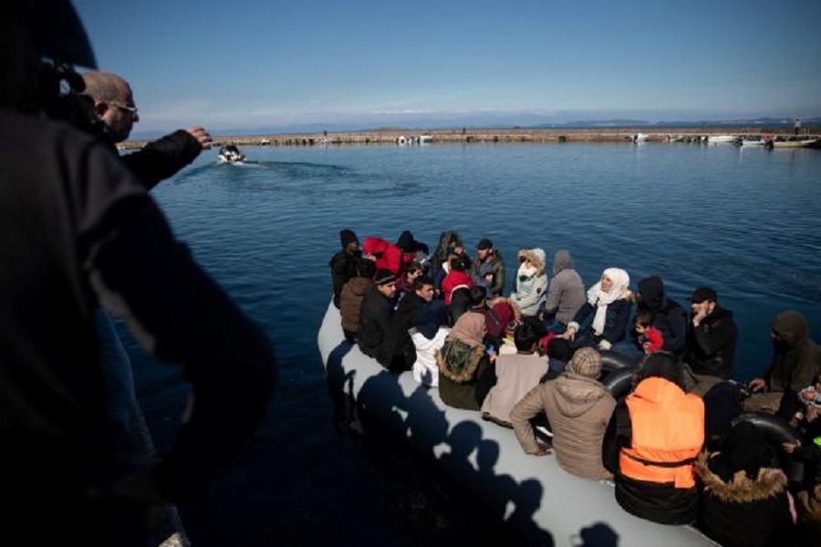 Δικογραφίες σε βάρος 66 ατόμων σε Λέσβο και Σάμο για τα μπλόκα κατά προσφύγων