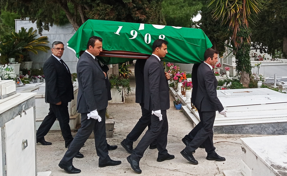 Παναθηναϊκός: Συγκίνηση στην κηδεία του Παπαεμμανουήλ (vid)