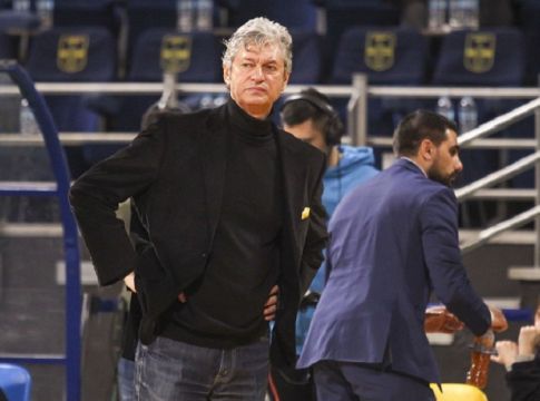 Παπαγεωργίου: «Μένουμε σπίτι και γιορτάζουμε ενωμένοι»