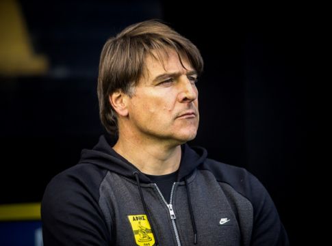 Άρης: Γεμίζουν τις μπαταρίες τους