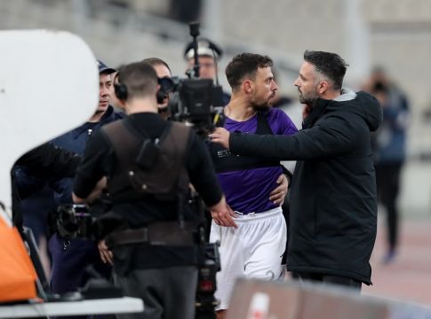 Έξαλλος ο Ματίγια για την κόκκινη που δέχθηκε (vid)