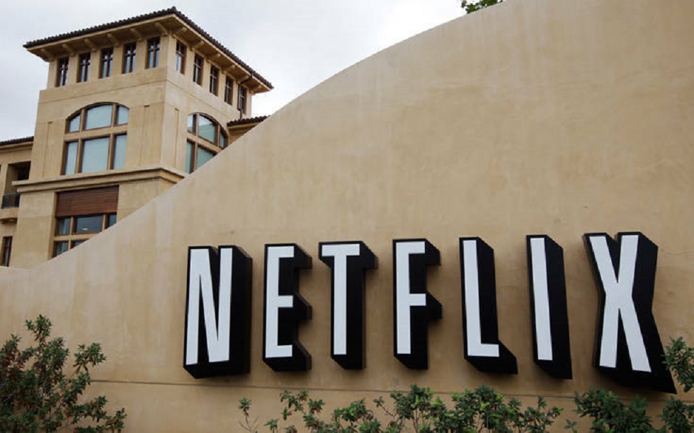 Ο κορονοϊός αναγκάζει το Netflix να…