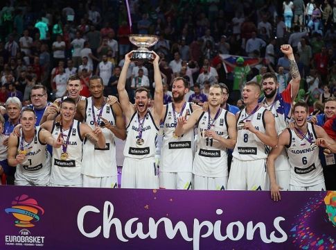 Στον αέρα και το Ευρωμπάσκετ του 2021!