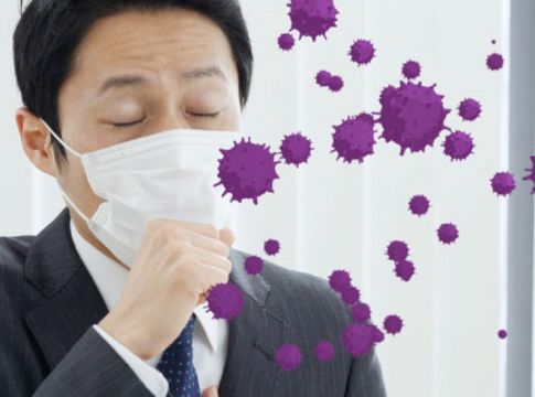 Κορωνοϊός: Νέα έρευνα αμφισβητεί τις συστάσεις για μάσκες, απόσταση ασφαλείας