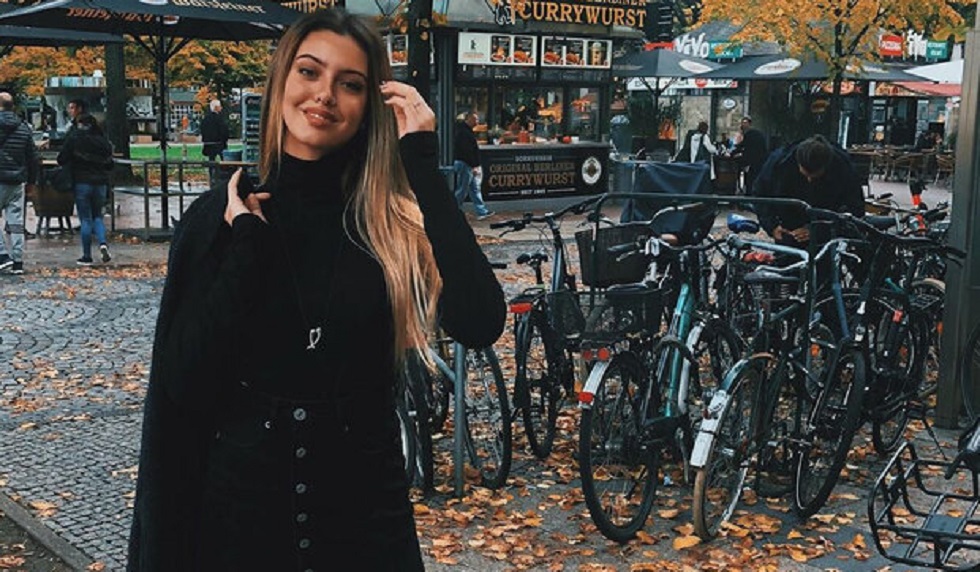 Η Δανάη Λιβιεράτου είναι κάθε φορά κι ομορφότερη! Δες τι selfie έβγαλε πάλι…