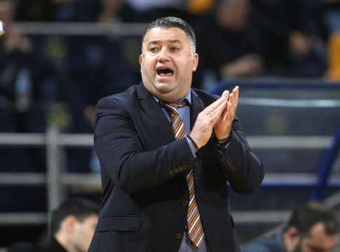 Γιατράς: «Τελικός το ματς με την Όλντενμπουργκ»