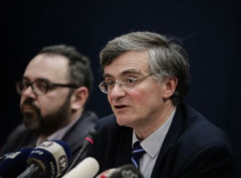 Κοροναϊός : Ποιος είναι ο ορισμός κρούσματος – Πώς ανιχνεύεται