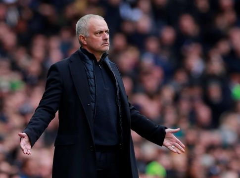 Άρχισαν τα όργανα στην Τότεναμ: Βγάζει στη σέντρα τους παίκτες του ο Μουρίνιο (vid)