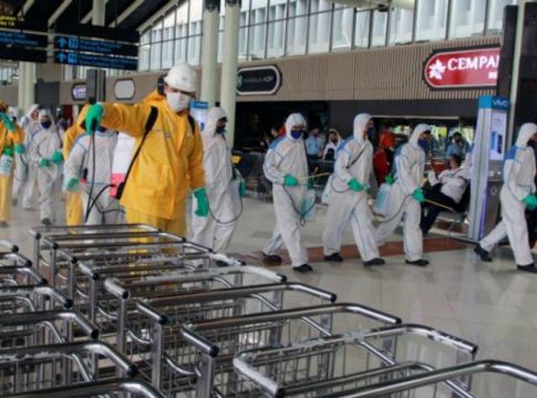 Κορωνοϊός – Τουρκία: 2.000 άτομα αποκλεισμένα στο αεροδρόμιο της Κωνσταντινούπολης