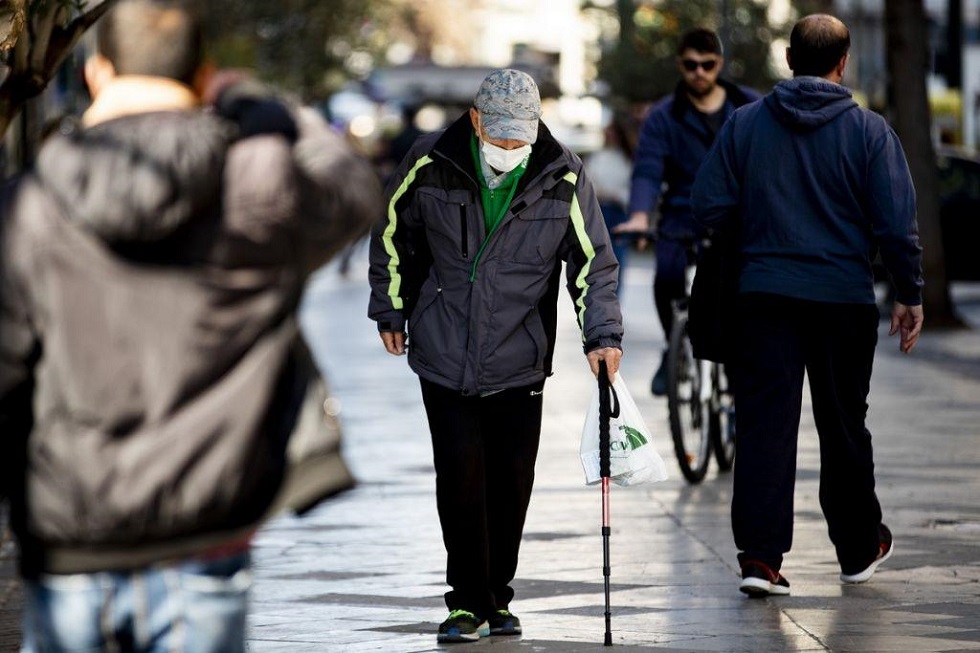 Αγωνία για την εξέλιξη της πανδημίας στην Ελλάδα – «Μάχη» δύο εβδομάδων για την ανάσχεση του ιού