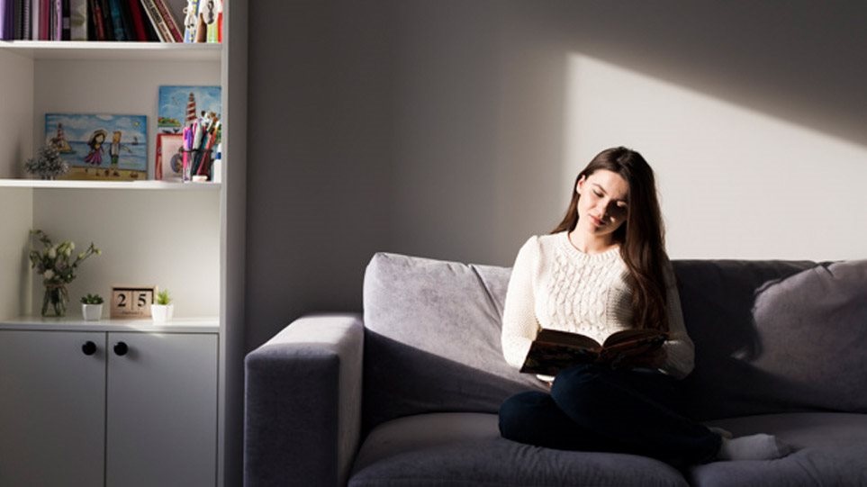 Κορωνοϊός: 15 συμβουλές ψυχικής υγείας για τον κατ’ οίκον περιορισμό