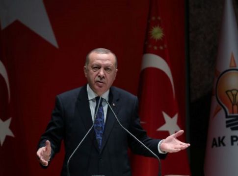 Ερντογάν: «Τον επόμενο μήνα θα ενεργοποιηθούν οι S-400»