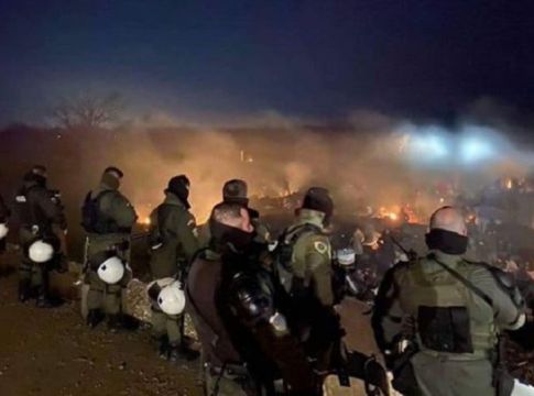 Στήριξη στην Ελλάδα και από τα ξένα μέσα ενημέρωσης!