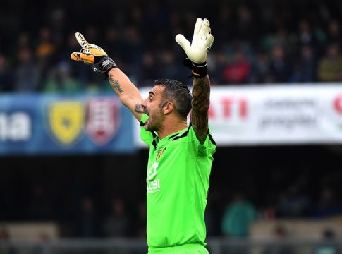 Σορεντίνο: «Πρέπει να μείνουμε σπίτι, γιατί αλλιώς δεν θα υπάρξει καλοκαίρι για να απολαύσουμε»