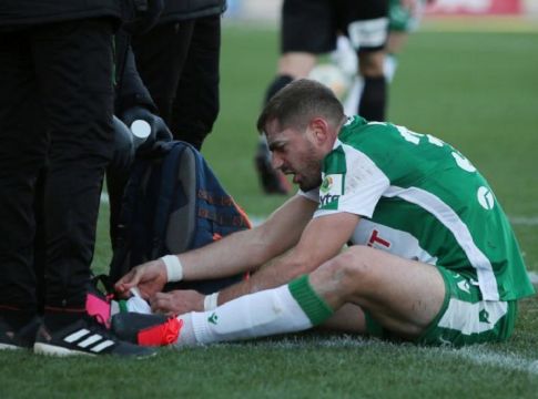 Εκτός δράσης για 1,5 μήνα ο Μαυρίας