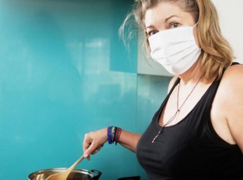 Κορωνοϊός – διατροφή: Γίνεται ο ιός να μεταδοθεί μέσω τροφών;