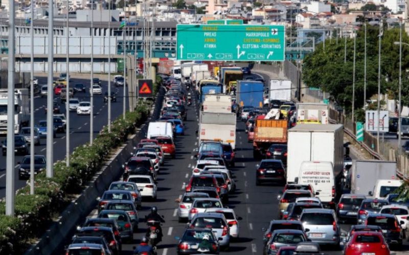 Σε ισχύ έκτακτα μέτρα για την επιστροφή των εκδρομέων του τριημέρου