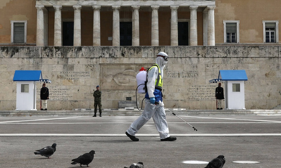 Έπαινοι στην Ελλάδα από τους Financial Times: Σπάνια επιτυχία στην εποχή του κοροναϊού