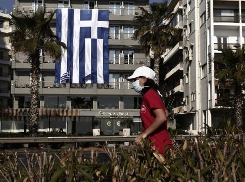 Κορονοϊός: Σενάριο – «εφιάλτης» για την Ελλάδα – Αγωνία στους επιστήμονες (pics)