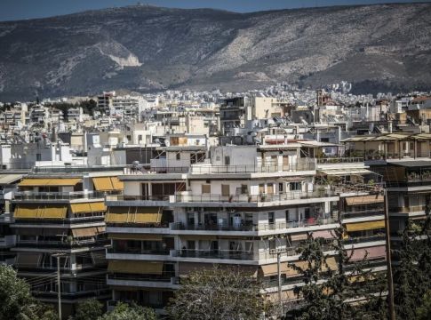 Μείωση ενοικίων: Πώς θα κερδίσουν αναστολή πληρωμών στην Εφορία όσοι εκμισθώνουν ακίνητα