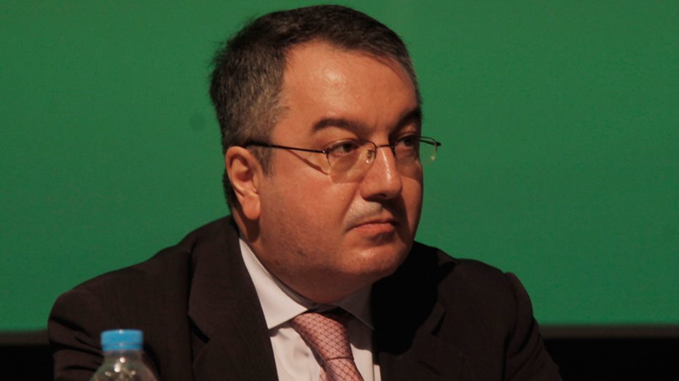 Κορωνοϊός – Μόσιαλος: Να αγοράσουν οι κυβερνήσεις τις πατέντες για τα τεστ ταχείας διάγνωσης