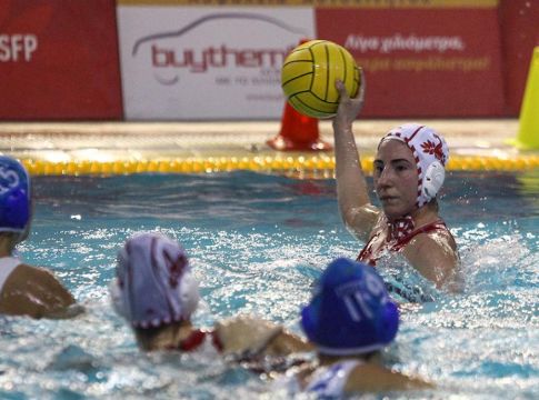 Ολυμπιακός:  Άνετη νίκη επί του Εθνικού (11-5) στο Παπαστράτειο