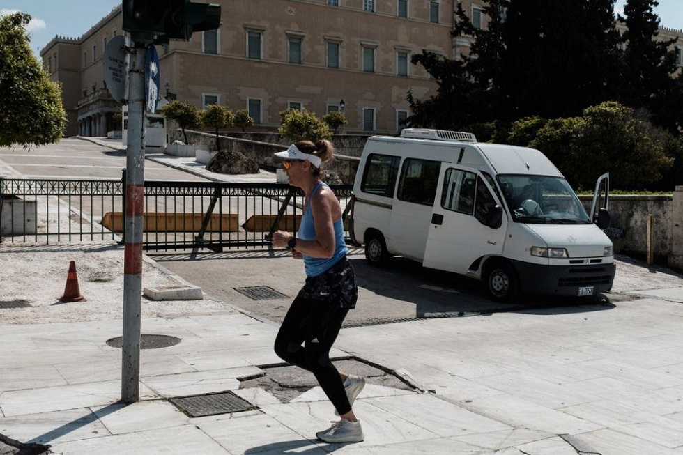 Απαγόρευση κυκλοφορίας: Νέα «μπλόκα» στις μετακινήσεις για να μην επεκταθεί ο κορωνοϊός