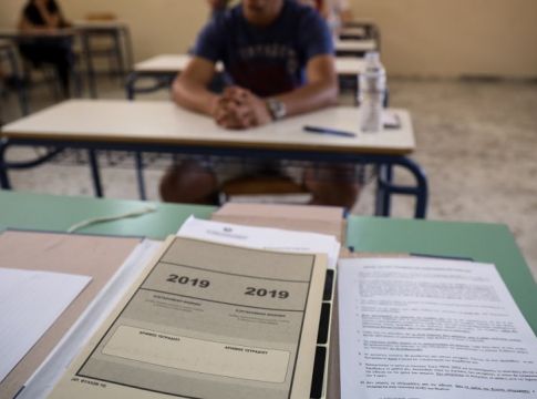 Πανελλαδικές : Ο «χάρτης» με τις γκρίζες ζώνες στα χρόνια του κοροναϊού