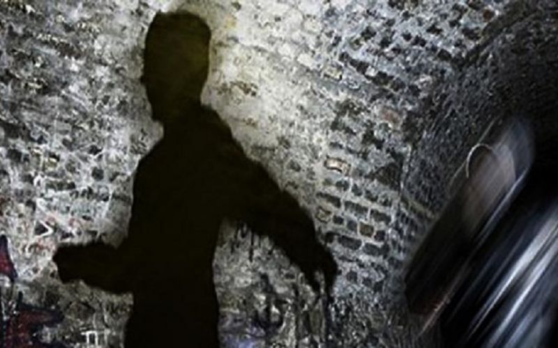 Μαζέψτε τους ακροδεξιούς, πρoτού να είναι αργά