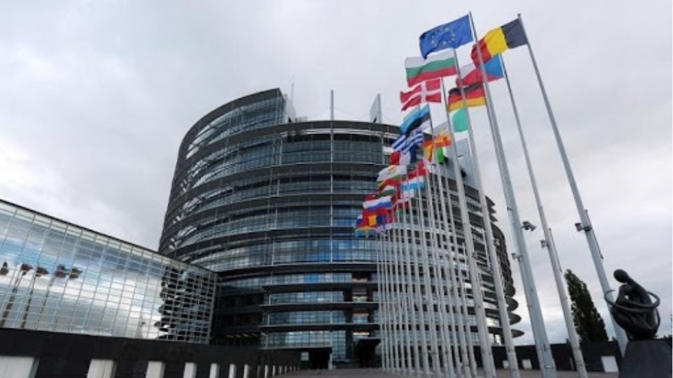 Κορωνοϊός: «Κλείνει» τρεις εβδομάδες για τους επισκέπτες το Ευρωκοινοβούλιο