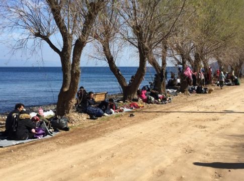 Λέσβος: Οι Τούρκοι αδειάζουν ανθρώπους στη θάλασσα! – Πνίγηκε ένα παιδί – Πάνω από 1000 αφίξεις στα νησιά