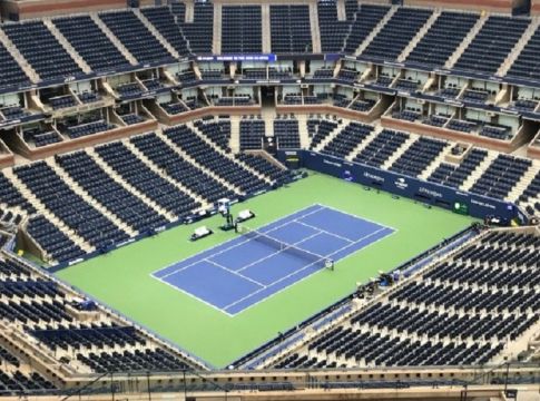 Το γήπεδο του US Open μετατρέπεται σε νοσοκομείο