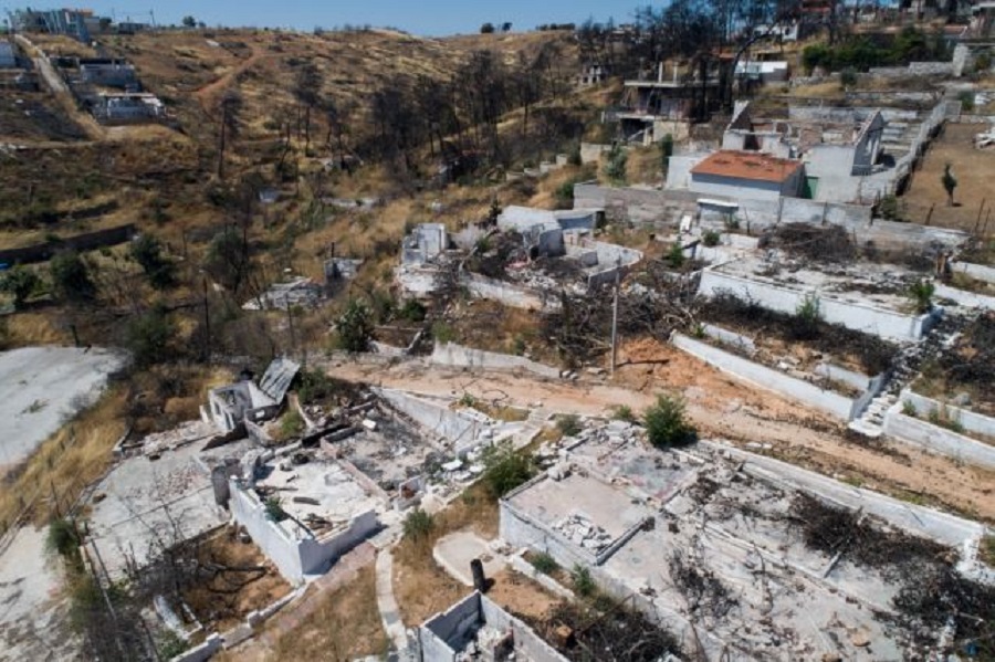 Μάτι: 19 μήνες μετά παλεύουν ακόμα με τη γραφειοκρατία