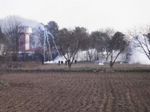 «Ρίχνει τους τόνους» ο τούρκος πρέσβης για Έβρο: Τεχνικό θέμα, όχι συνοριακό